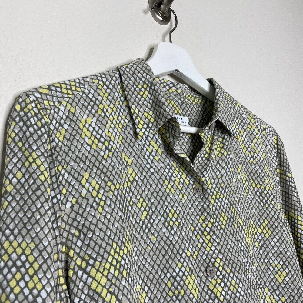 Equipment Femme Reptile Print Button up Blouse Sz XS - Picture 3 of 9